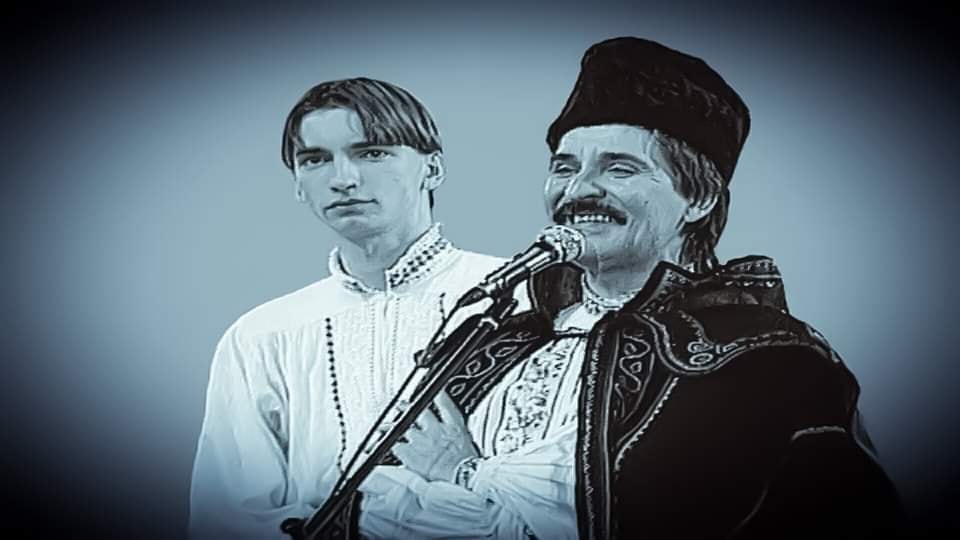 Florin și Liviu Vasilică pe aceeași scenă, în costume populare