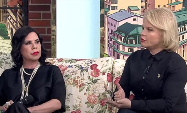 Luminița Anghel alături de avocata Ramona Preda, pe canapeaua din emisiunea „La Măruță”