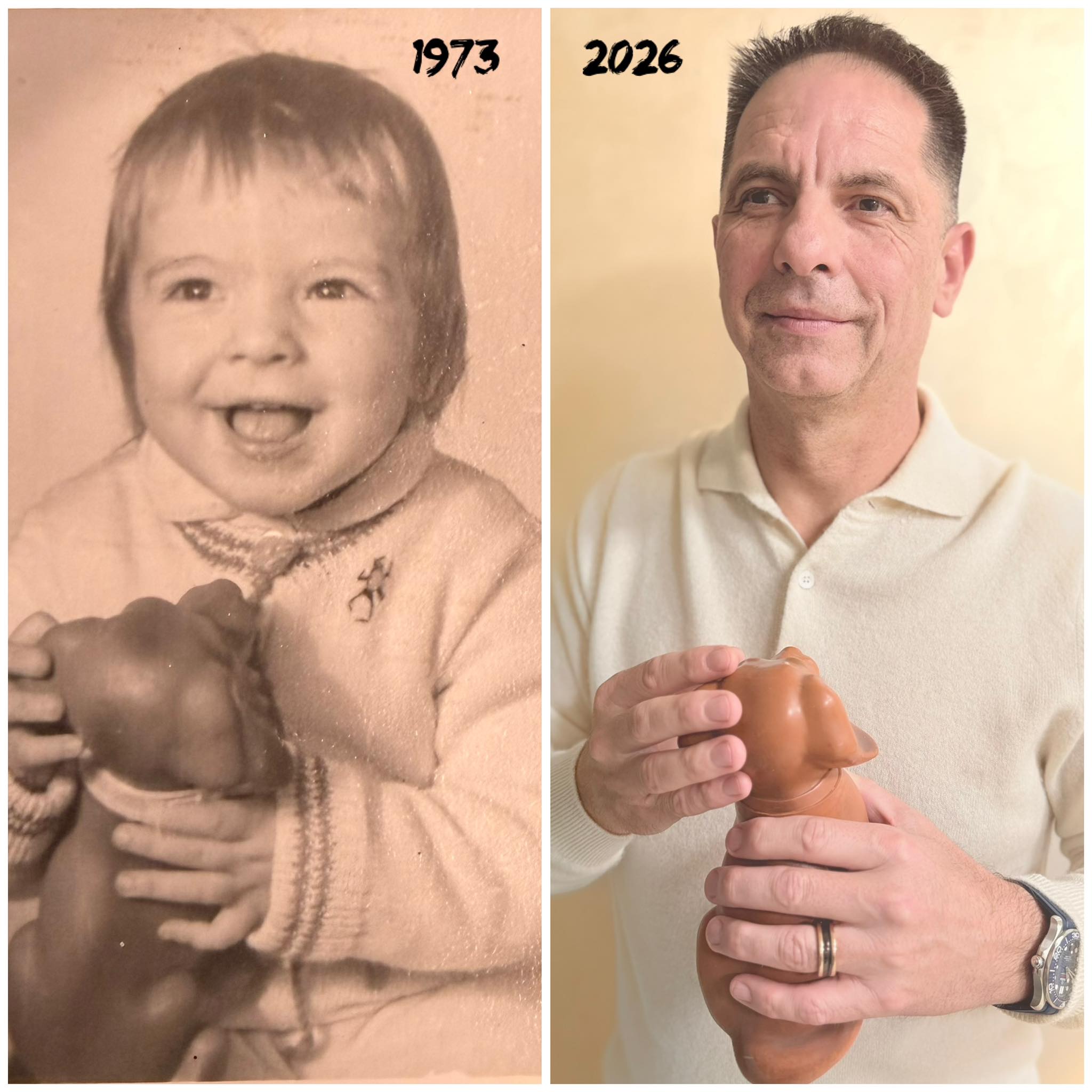 Colaj cu două imagini cu Dan Negru, &icirc;n copilărie vs. la maruritate, țin&acirc;nd &icirc;n m&acirc;nă aceeași jucărie &icirc;n formă de c&acirc;ine.