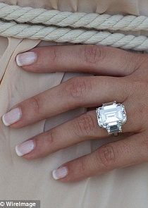 kim kardashian ring