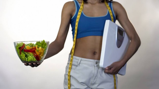 Dieta cu apa - cum putem slabi 9 kilograme in 3 saptamani