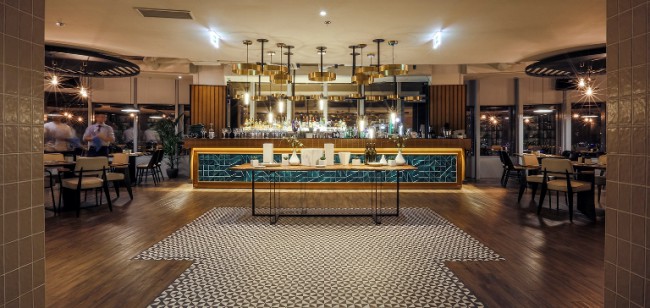Restaurant Aperto din Bucuresti, amenajat de Picktwo