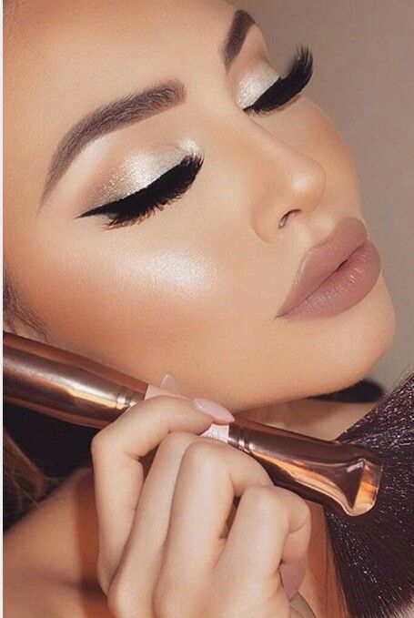machiaj smokey nude