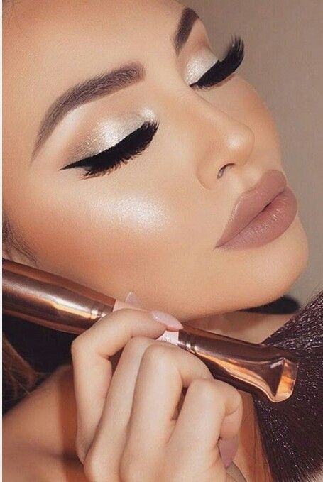 machiaj smokey nude