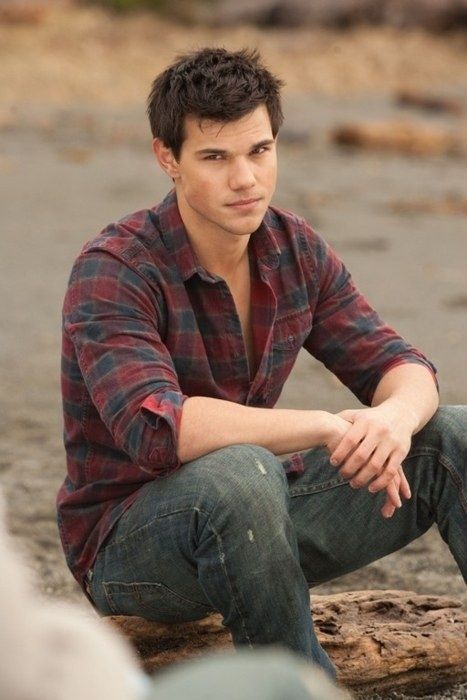 Taylor Lautner