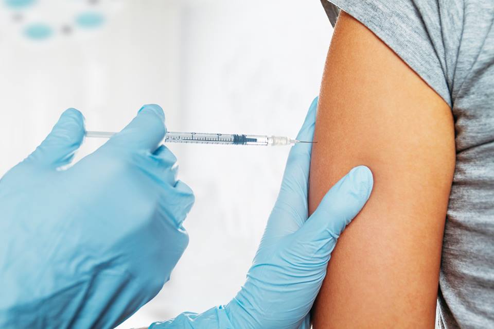 femeie vaccinata