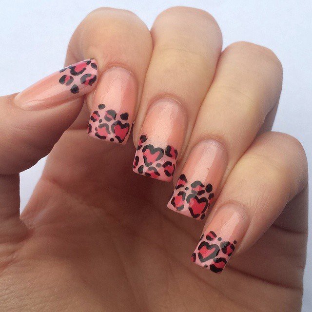 unghii animal print