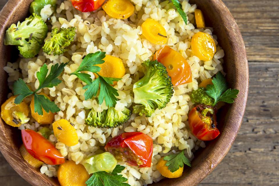 quinoa cu broccoli