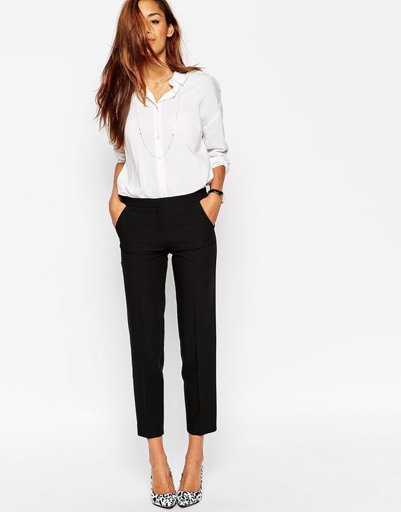 tinuta cu pantalon negru drept