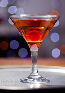 reteta cocktail Manhattan