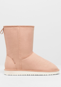 cizme_ugg_pullandbear