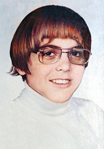 vedete atunci si acum George Clooney