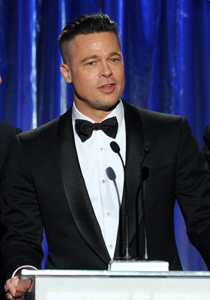 vedete atunci si acum Brad Pitt