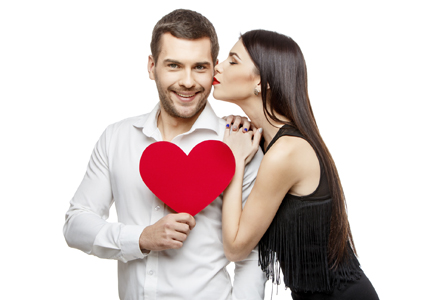 Cum sa-ti surprinzi iubitul sau iubita intr-un mod romantic. 10 idei deosebite