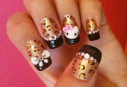 Hello Kitty cu animal print