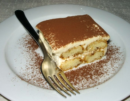 Tort tiramisu