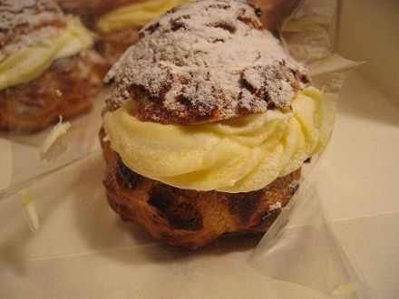 Choux a la creme