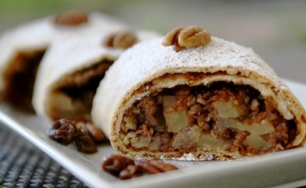 Strudel cu mere