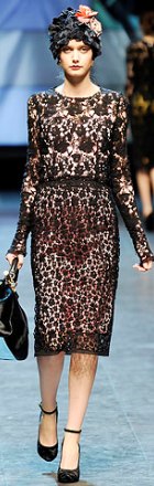 rochie de zi din dantela Dolce & Gabbana