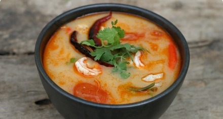 poza retata tailandeza tom-yum-goong supa sarata cu creveti