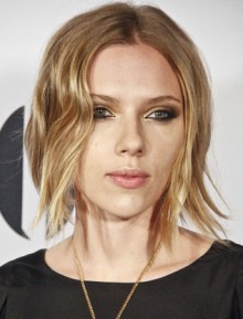 poza tunsoare bob Scarlett Johansson