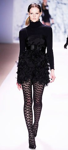 poza rochie neagra Milly