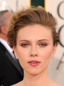 poza coafura Scarlett Johansson