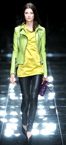 moda 2011 geaca piele Burberry Prorsum