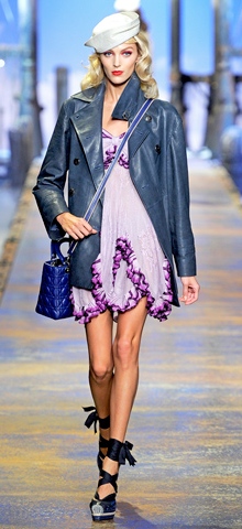 moda 2011 geaca piele Christian Dior