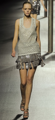 moda 2011 top metalizat Lanvin