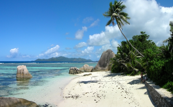 plaja exotica la digue