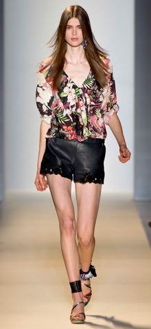 pantaloni scurti 2011