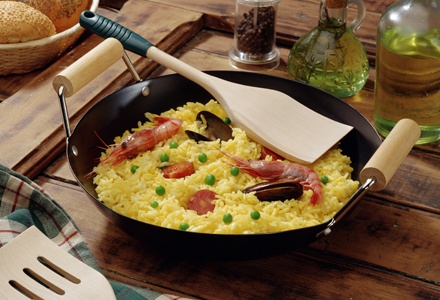 Paella cu fructe de mare Paella cu fructe de mare