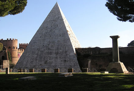  piramida lui cestius