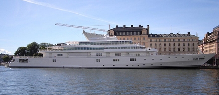 yacht rising sun yacht rising sun larry ellison david geffen
