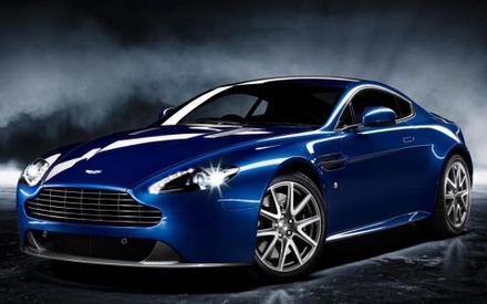 Aston Martin V8 Vantage masini auto