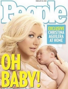 christina aguilera xtina bebe mama