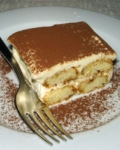 Tort tiramisu: un desert rafinat dupa o reteta italieneasca