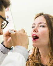 Ma Ustura Limba In Varf