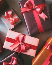 Ce cadouri să faci de Secret Santa în 2016