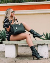 Modelul de cizme care face ravagii în sezonul rece