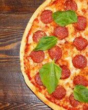 Cum faci o pizza diavola ca la mama ei acasă, în Italia