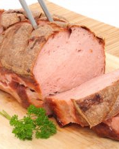 Cum prepari un delicios cozonac de carne ca la mama lui acasă, în Germania