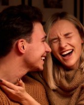 Îndrăgostește-te din nou de partenerul tău de viață - 8 sfaturi pentru relații plictisitoare