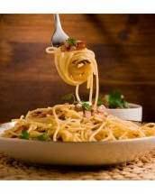 Paste carbonara, după rețeta lui Florin Dumitrescu. Care este ingredientul-cheie