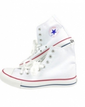 Converse: modele de pantofi sport pentru orice stil