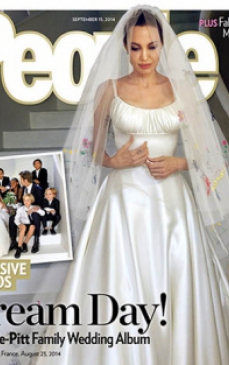 Angelina si Brad au vandut pozele de la nunta cu 5 milioane de dolari. Afla ce vor face cu banii! 