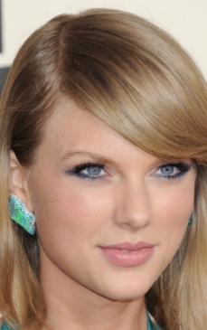 Taylor Swift isi ajuta fanii sa treaca peste deceptiile in dragoste. Afla detaliile! 