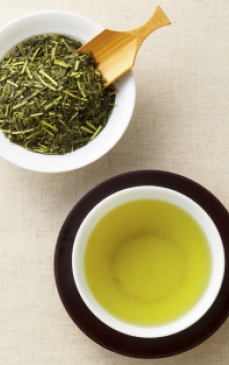 Povestea ceaiului incepe in China Antica. Descoper-o si tu! 