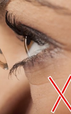 Cum să aplici corect machiajul când porți lentile de contact